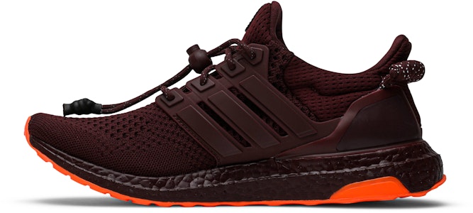 아이비파크 x 아디다스 울트라부스트 '마룬' FX3163 Lookbook 아이비파크 x 아디다스 울트라부스트 '마룬' FX3163