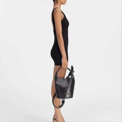 (Women) Jacquemus Black Metallic Accent Pullover Casual Slip Dress 241KN355-2355-990 Purchase (Women) Jacquemus Black Metallic Accent Pullover Casual Slip Dress 241KN355-2355-990