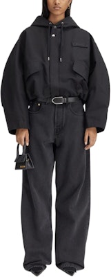 (Women) Jacquemus Cropped Hoodie Logo Patch Jacket Black. 241CO058-1517-990 Lookbook (Women) Jacquemus Cropped Hoodie Logo Patch Jacket Black. 241CO058-1517-990