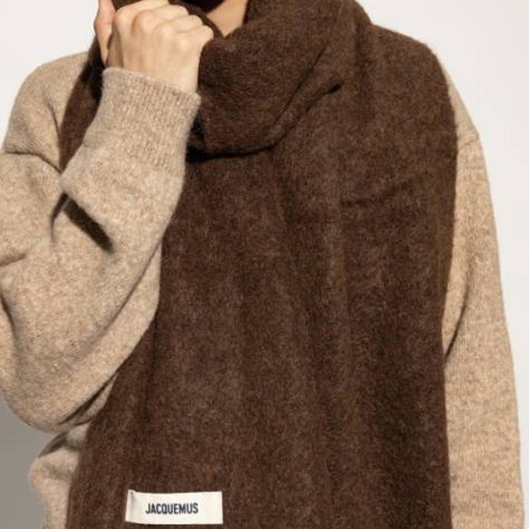 Shop (Women) Jacquemus  Solid Wool Knit Scarf Dark Brown 236AC6885087850