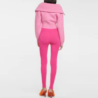 Shop (Women) Jacquemus Pink Short Zip-Up Wool Pullover Crop Top for Women. 213KN51213220420