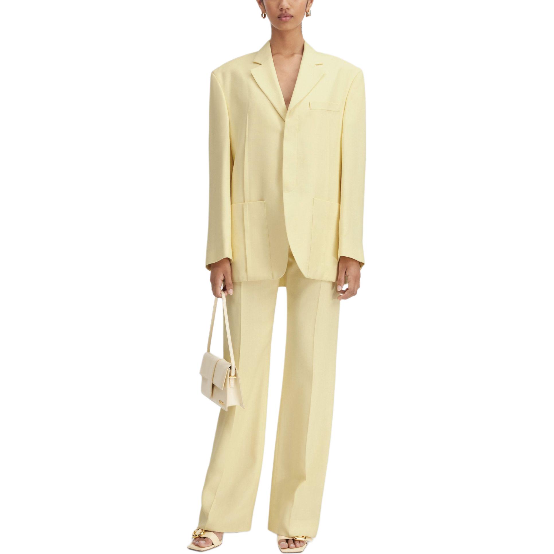 Lookbook (W) Jacquemus Blazer Lengan Panjang Loose-Fit Warna Kuning Muda. 213JA101-1359-205
