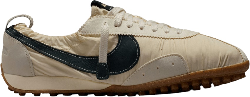 jacquemus-x-nike-moon-shoe-sp-alabaster-hv-8547-700