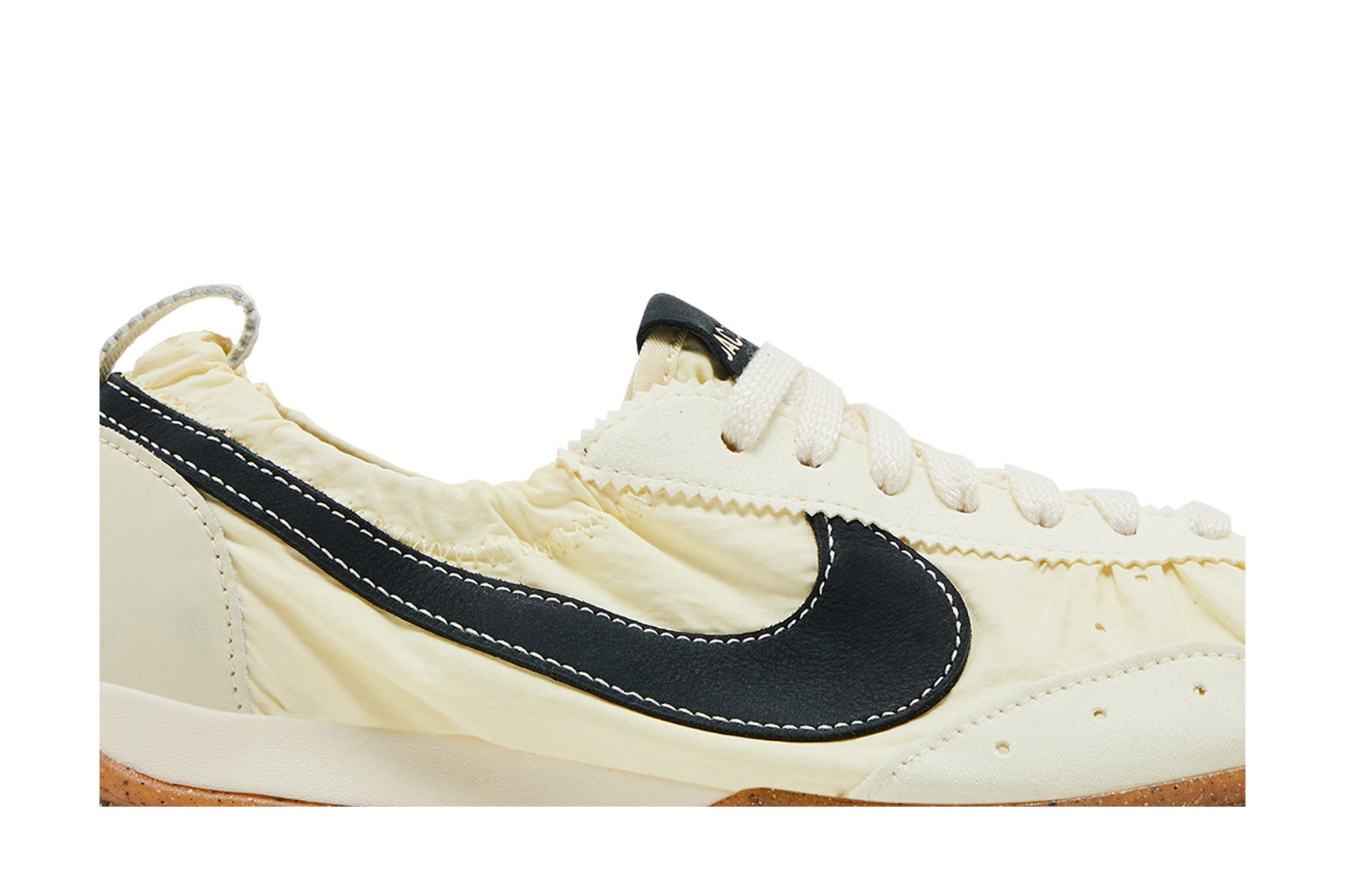 Lookbook Jacquemus x Nike Moon Shoe SP 'Alabaster' Zapatillas Exclusivas HV8547-700