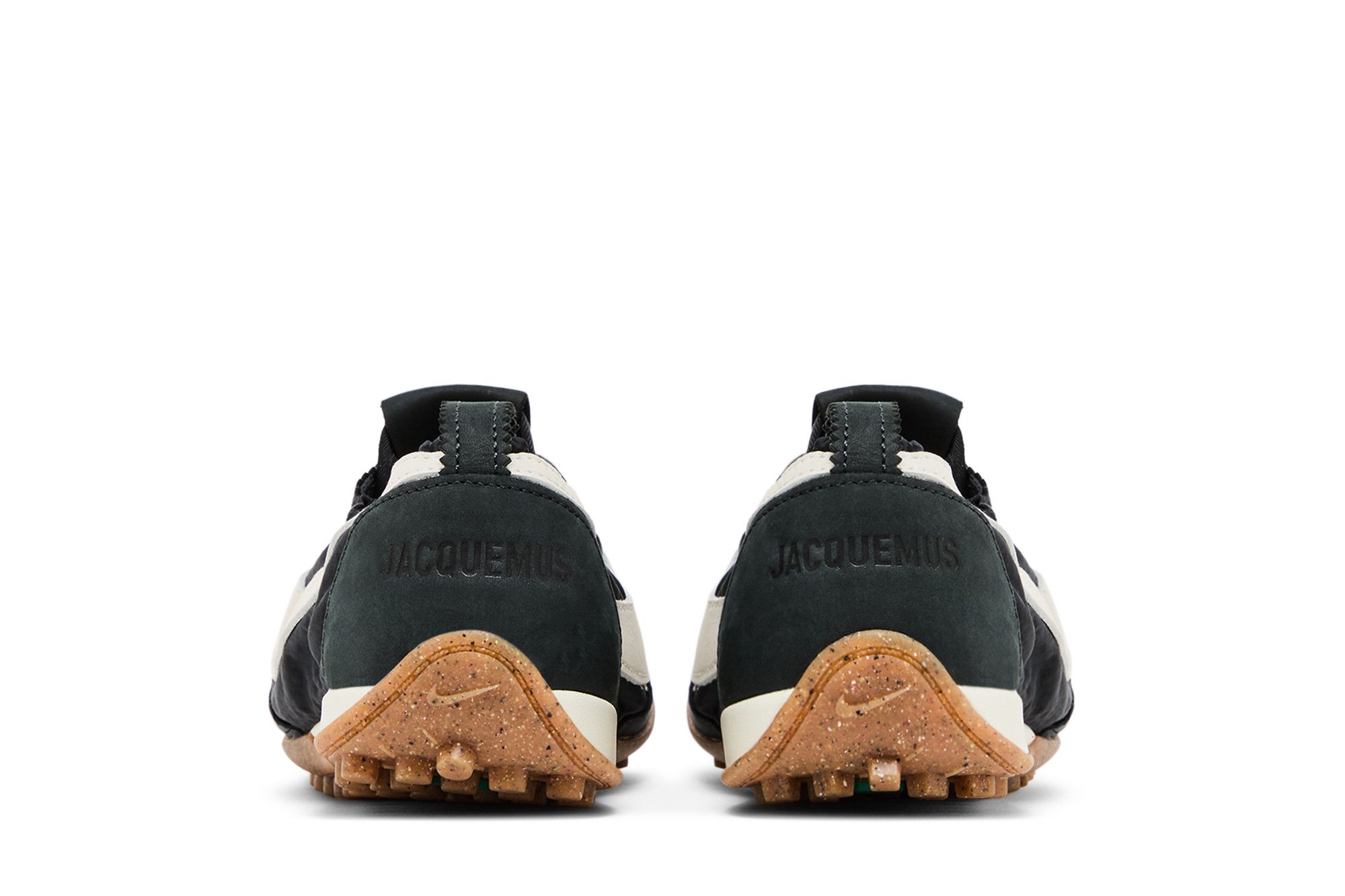 Sizing (W) Jacquemus x Nike Moon Shoe SP ''Off Noir'' Sneaker HV8547-001