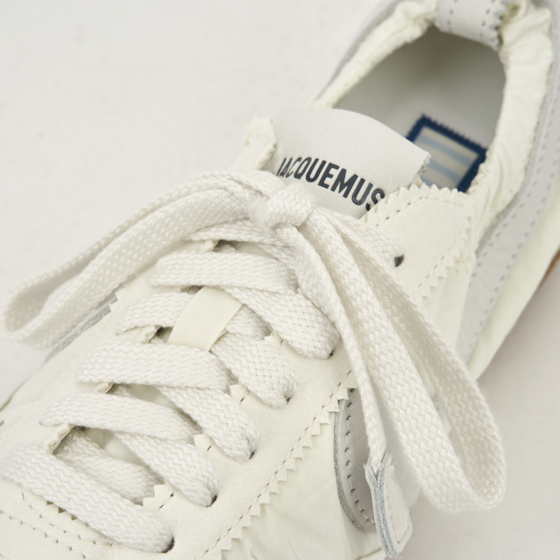 Cheap (W) Jacquemus x Nike Moon Shoe SP ''Soft Pearl'' Sepatu Sneakers. HV8547-002