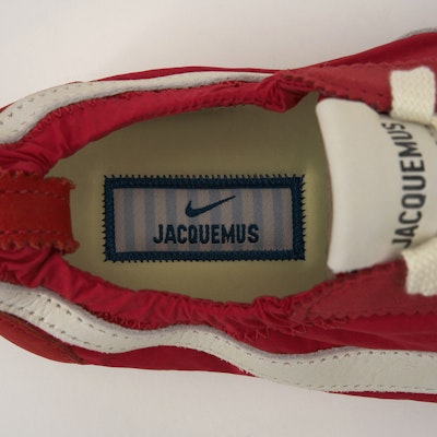 Jacquemus x Nike Moon Shoe SP「大學紅」 HV8547-600 2