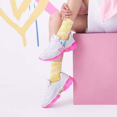 (W) スケッチャーズ×ゴールドクラウン D'Lites クリスタル ピンク/ホワイト 149457-WMLT Details for (W) スケッチャーズ×ゴールドクラウン D'Lites クリスタル ピンク/ホワイト 149457-WMLT