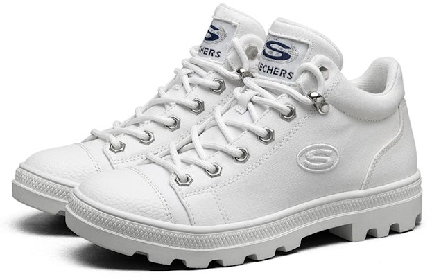 (W) Skechers Jeremy Scott x Roadies High 'Kanvas Putih' 155109-WHT Lookbook (W) Skechers Jeremy Scott x Roadies High 'Kanvas Putih' 155109-WHT