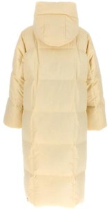 (W) 질 샌더 베이지 후드 롱 다운 코트 히든 버튼 디테일 J40AF0125J74276279 Lookbook (W) 질 샌더 베이지 후드 롱 다운 코트 히든 버튼 디테일 J40AF0125J74276279