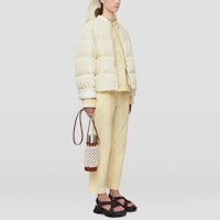 (W) Jil Sander FW21 米白色羽絨外套拉鏈圓領上衣 JPPU440094-WU461200A-279 Purchase (W) Jil Sander FW21 米白色羽絨外套拉鏈圓領上衣 JPPU440094-WU461200A-279