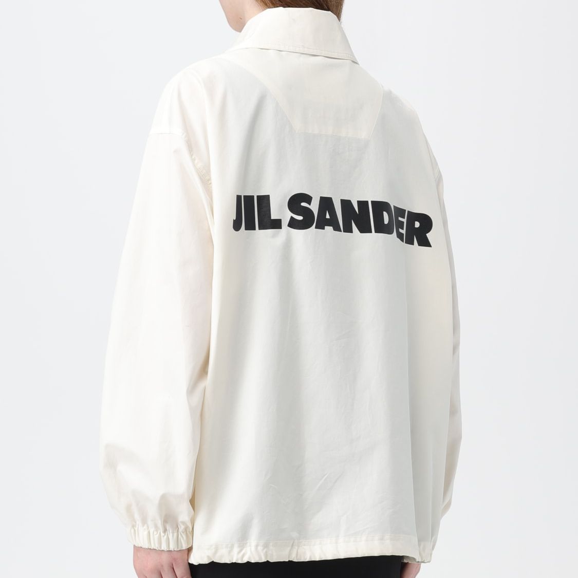 Sizing (Women) JIL SANDER FW22  Minimalist White Single-Breasted Jacket with Back Logo. J04AM0001J45063-103