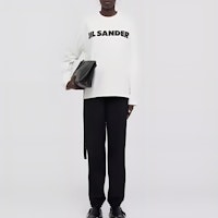 (W) JIL SANDER FW23 白色印字長袖圓領T恤。 J02GC0107J45047 Lookbook (W) JIL SANDER FW23 白色印字長袖圓領T恤。 J02GC0107J45047