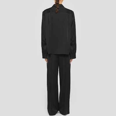 (Women) Jil Sander FW24 Black Long-Sleeve Solid Color Collared Shirt J02DL0217-J76018-001 Lookbook (Women) Jil Sander FW24 Black Long-Sleeve Solid Color Collared Shirt J02DL0217-J76018-001