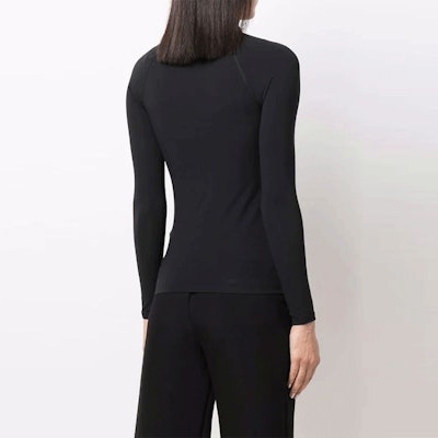 (W) JIL SANDER SS22 Polo Lengan Panjang Hitam dengan Logo dan Jahitan Detil. JPPU7835-20WU478-008 Shop (W) JIL SANDER SS22 Polo Lengan Panjang Hitam dengan Logo dan Jahitan Detil. JPPU7835-20WU478-008