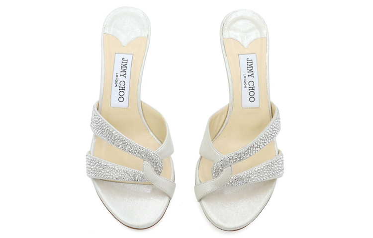 Lookbook (W) 지미 추 테이션 미들 힐 샌들 '쉬머 화이트' TATIONCHAMPAGNE