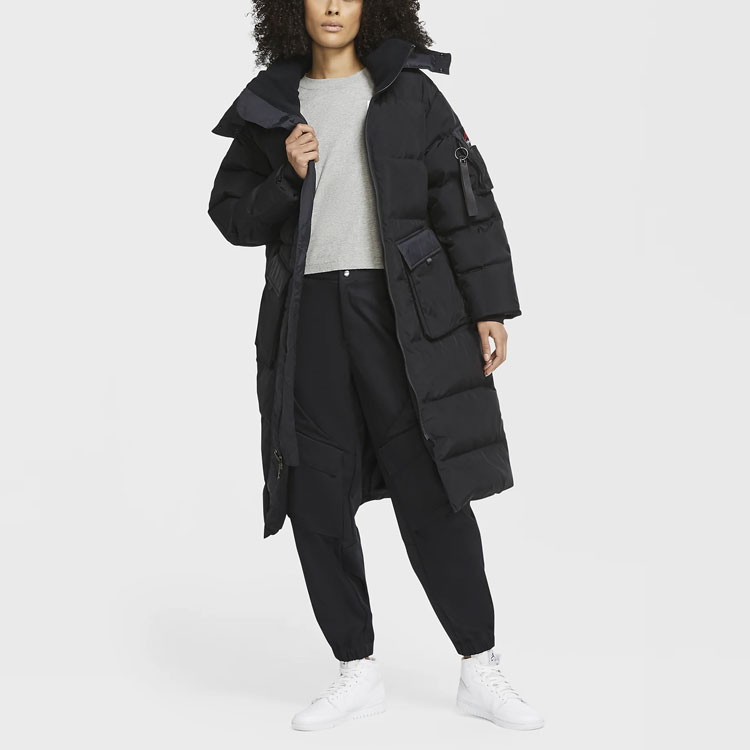 Shop (W) 乔丹黑色长款连帽羽绒冬季外套 CV2484-010