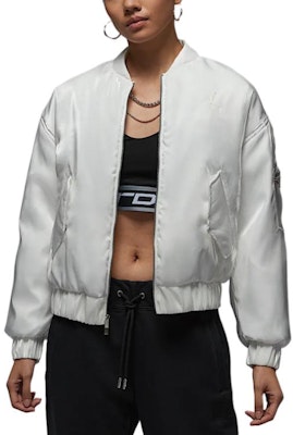 (W) 乔丹春节蛇年宽松飞行夹克 米白色. HQ6064-133 Order (W) 乔丹春节蛇年宽松飞行夹克 米白色. HQ6064-133