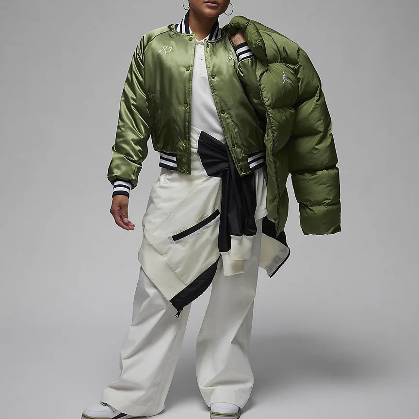 Shop (W) Jaket Baseball Jordan Colorblock Logo Bordir Olive Kuning Terang FB5154-340