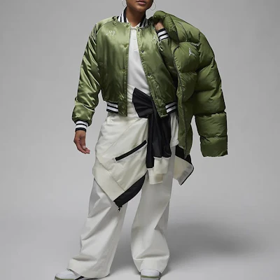 (W) Jaket Baseball Jordan Colorblock Logo Bordir Olive Kuning Terang FB5154-340 Shop (W) Jaket Baseball Jordan Colorblock Logo Bordir Olive Kuning Terang FB5154-340