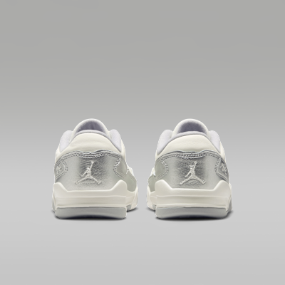 Details for (Women) Jordan Flight Court SE Sail/Wolf Gray/Metallic Silver II0596-100