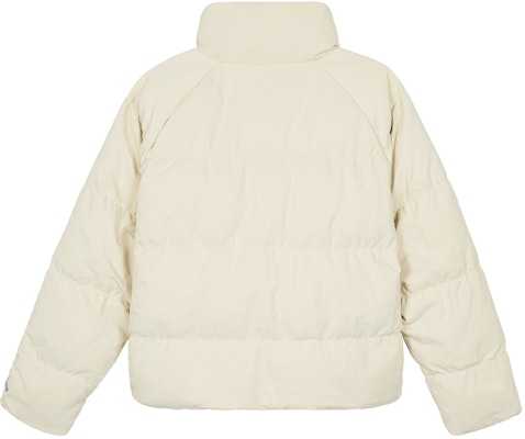 (W) 乔丹刺绣标志防水羽绒外套 女款 浅黄色 DR0547-234 Lookbook (W) 乔丹刺绣标志防水羽绒外套 女款 浅黄色 DR0547-234