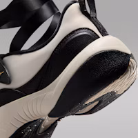 Cheap (W) Jordan 黑/米白/扁金星 IB8597-003