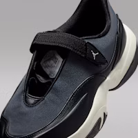 Sizing (W) 喬丹 Point 黑色/米白色 IB8597-001