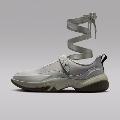women-jordan-point-spruce-fog-spruce-fog-cargo-khaki-cargo-khaki-iv-5281-304
