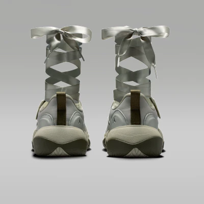 (W) Jordan Point Spruce Fog/Cargo Khaki Lelaki Sneakers IV5281-304 Details for (W) Jordan Point Spruce Fog/Cargo Khaki Lelaki Sneakers IV5281-304