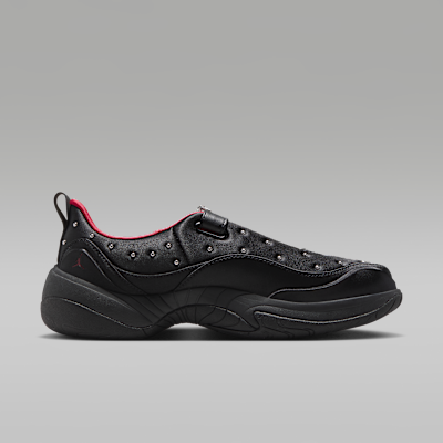 Lookbook (Women) Jordan Point White/Black/Metallic Silver/University Red IW2024-160