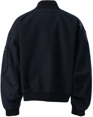 (W) Jordan Renegade Jaket Bomber Zip-Up Outdoor Hitam FV7147-010 Lookbook (W) Jordan Renegade Jaket Bomber Zip-Up Outdoor Hitam FV7147-010