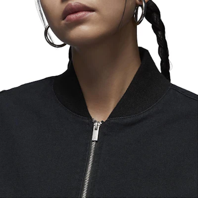 (W) Jordan Renegade Jaket Bomber Zip-Up Outdoor Hitam FV7147-010 Sizing (W) Jordan Renegade Jaket Bomber Zip-Up Outdoor Hitam FV7147-010