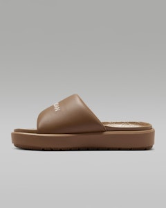 (W) Jordan Sophia 'Akio Brown Legend' Lelaki FZ7012-201 Order (W) Jordan Sophia 'Akio Brown Legend' Lelaki FZ7012-201