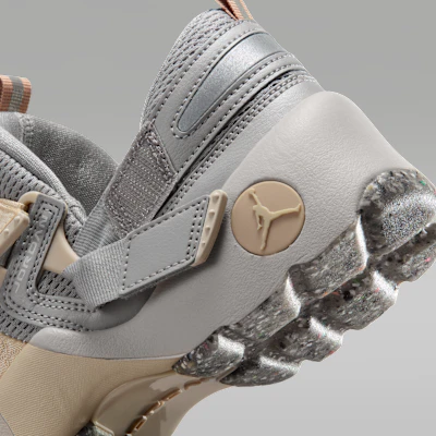 (Women) Jordan Trunner LX Light Iron Ore/Enigma Stone/Hemp/Oatmeal IQ2719-002 Cheap (Women) Jordan Trunner LX Light Iron Ore/Enigma Stone/Hemp/Oatmeal IQ2719-002