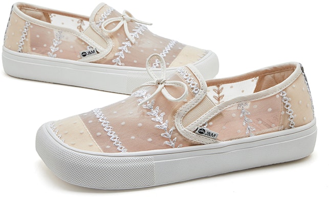 (W) Joy&Mario Espadrilles 'Jala Bernafas Romantik Polka Dot' 3F5277W Lookbook (W) Joy&Mario Espadrilles 'Jala Bernafas Romantik Polka Dot' 3F5277W