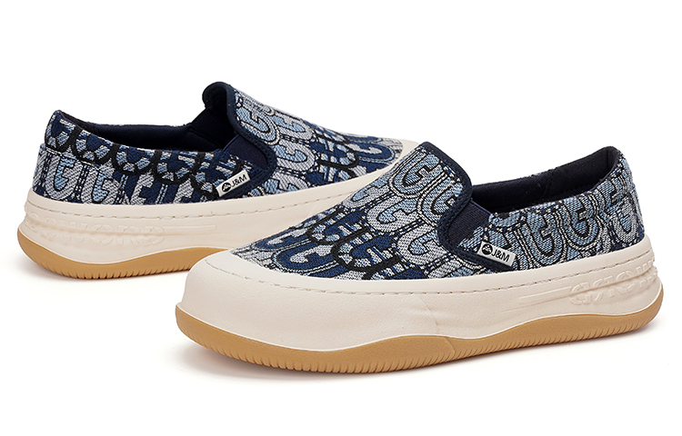 Lookbook 快樂瑪麗 Joy&Mario 復古老花印花百搭厚底 樂福鞋 4cm 女款