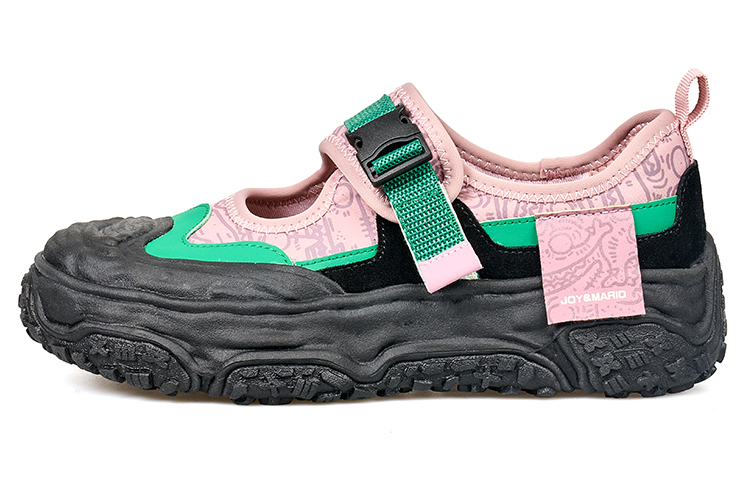(Women) Joy&Mario Low-Top Breathable Mesh Outdoor Camping Sneakers 4F5828W