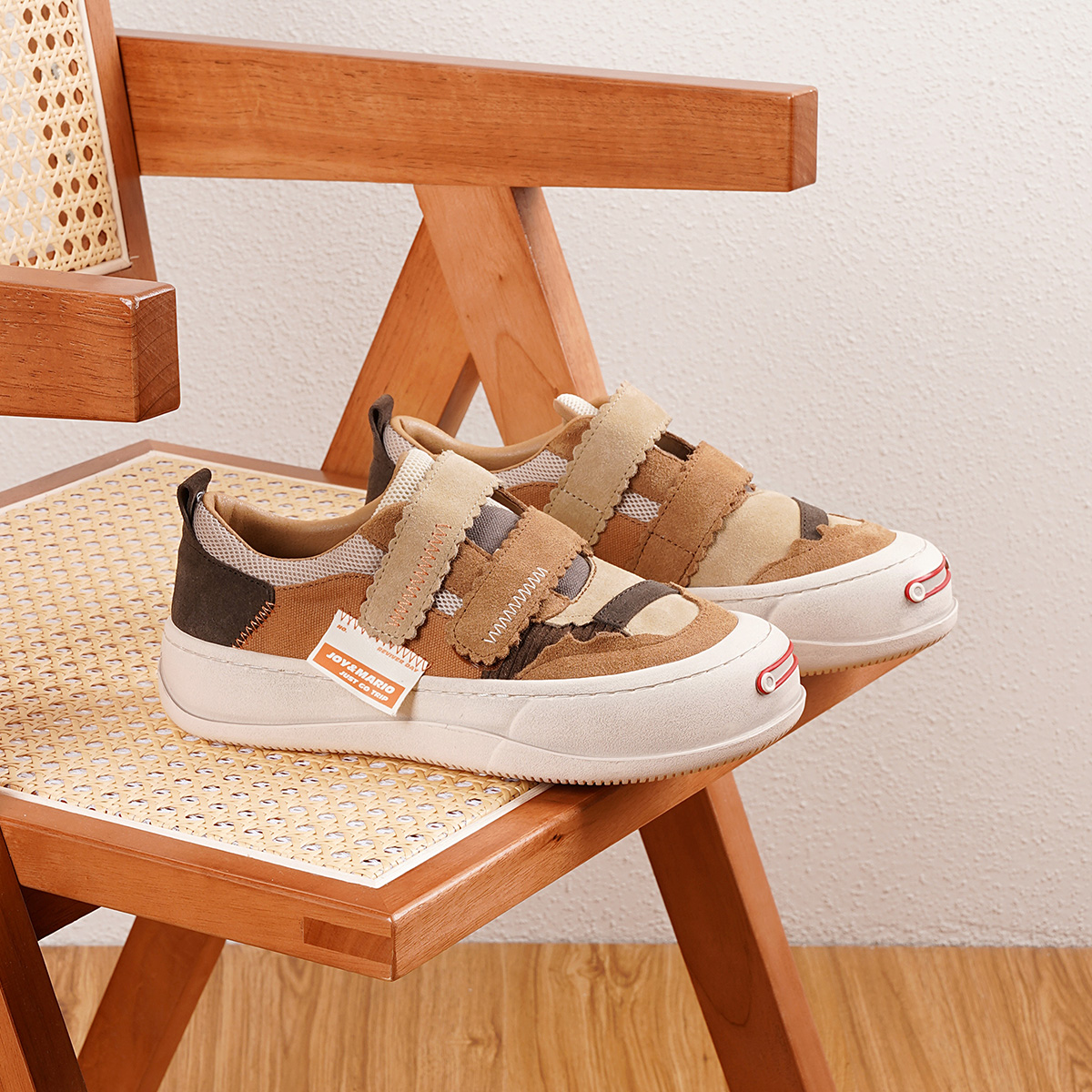 Sizing (W) Zapatillas Joy&Mario de Tela Plataforma Baja 'Comodidad Versátil'. 3H7661W