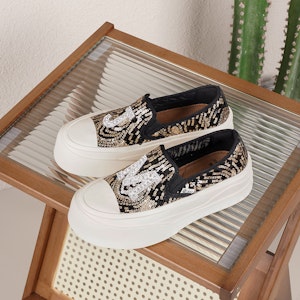 快樂瑪麗Joy&Mario 布料 時尚經典氣質 耐磨 低筒 板鞋 3.5cm 女款 Purchase 快樂瑪麗Joy&Mario 布料 時尚經典氣質 耐磨 低筒 板鞋 3.5cm 女款