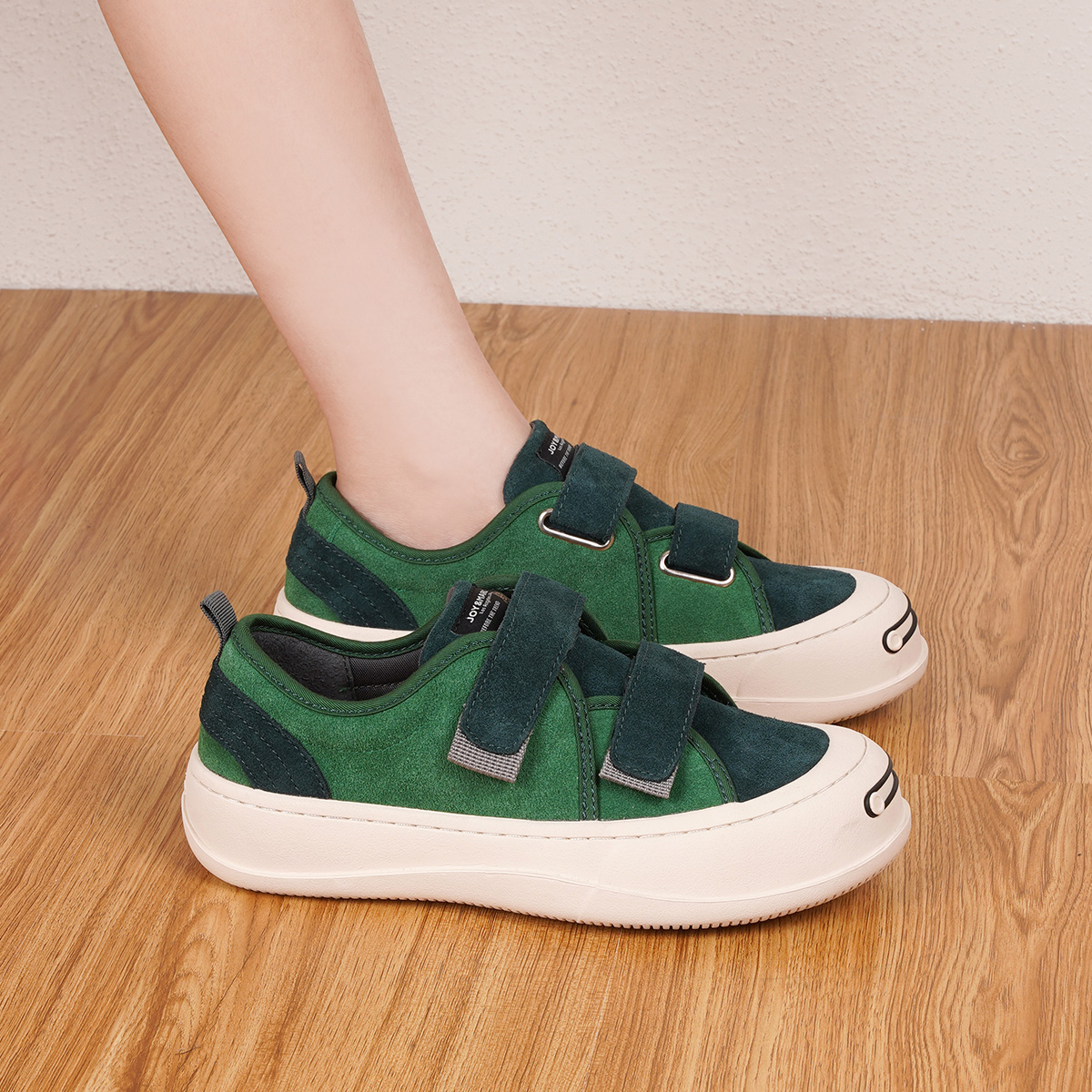 Purchase 快樂瑪麗Joy&Mario 絨面革 復古魔術貼百搭 低幫 板鞋 3.5cm 女款