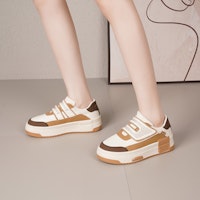 快樂瑪麗Joy&Mario 合成革 厚底百搭舒適 低幫 板鞋 4cm 女款 1