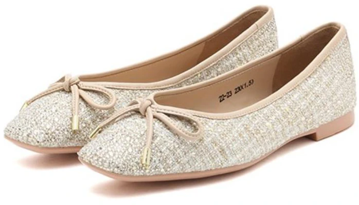 (W) 조이피스 '나비매듭 컴포트 플랫 슈즈' 22-23CQ1 Lookbook (W) 조이피스 '나비매듭 컴포트 플랫 슈즈' 22-23CQ1