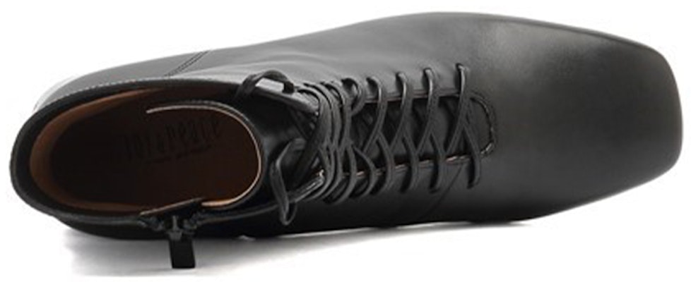 (W) Joypeace 'Sepatu Boots Martin Hitam Standar' JZPZW327DU1DZ0 Lookbook (W) Joypeace 'Sepatu Boots Martin Hitam Standar' JZPZW327DU1DZ0