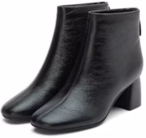 Lookbook (W) Joypeace Sepatu Boot Pendek Wanita 'Hitam' JFD8901ZDU1DD0