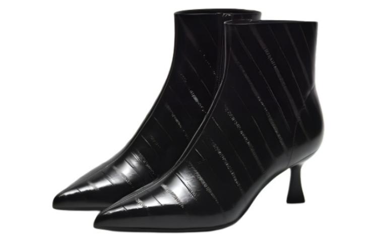 Shop (W) Joypeace 黑色皮革短靴 YVA23DD3