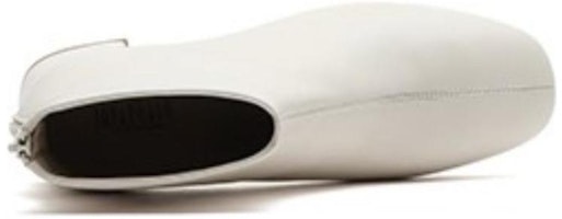 (W) 卓雅时尚方头粗跟短靴 J3251DD2 Lookbook (W) 卓雅时尚方头粗跟短靴 J3251DD2