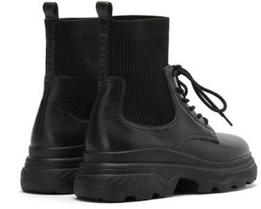 (W) Joypeace Sepatu Martin Pendek 'Hitam Standar' J4NA9006DU1DD0 Shop (W) Joypeace Sepatu Martin Pendek 'Hitam Standar' J4NA9006DU1DD0