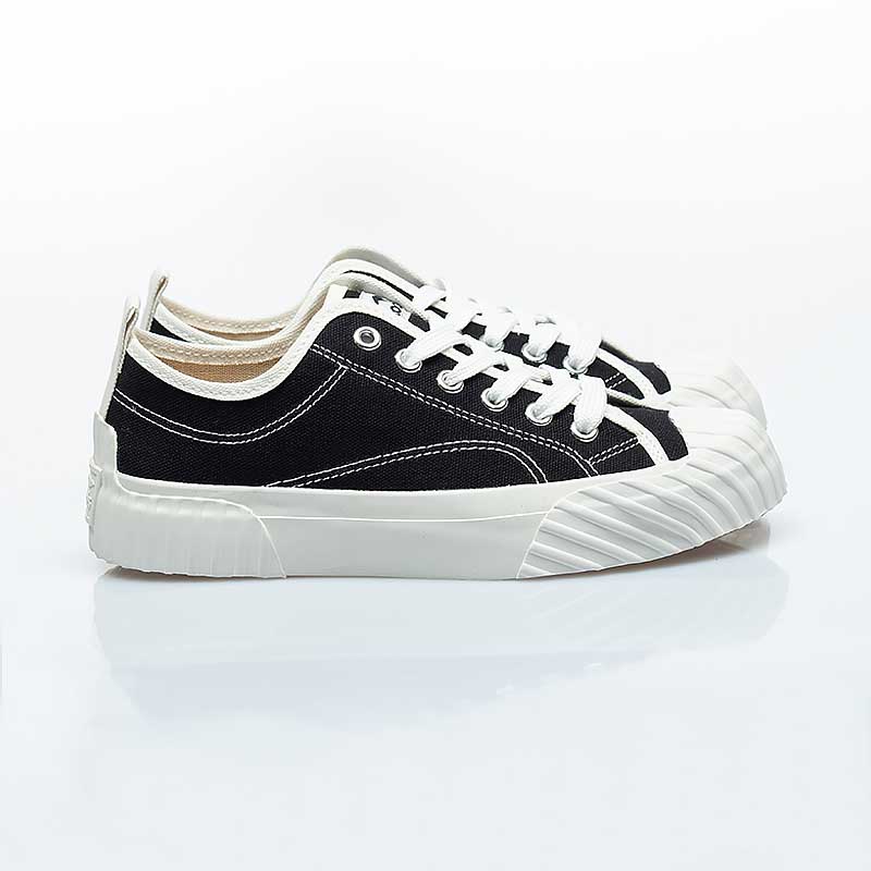 (Women) Kangaroos Venture Sneakers KW32450