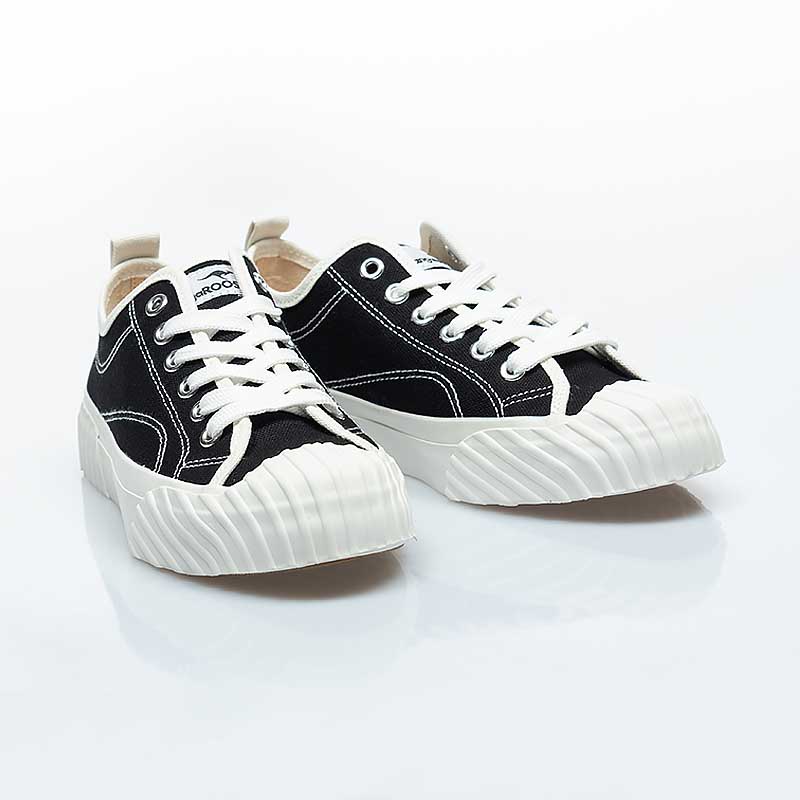 Order (W) 袋鼠冒險運動鞋 KW32450